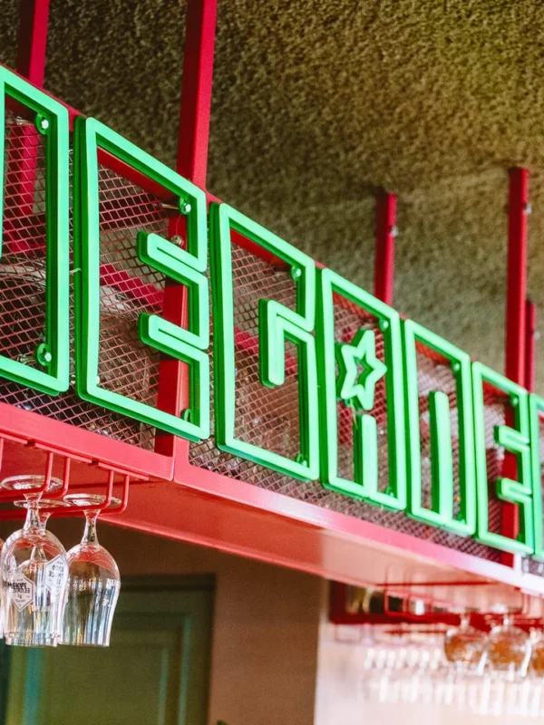 Veganees Amsterdam: Vegan Asian Streetfood on Wibautstraat