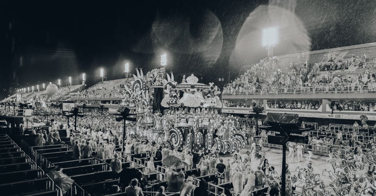 Black-and-white Carnival parade at Rio Sambadrome
