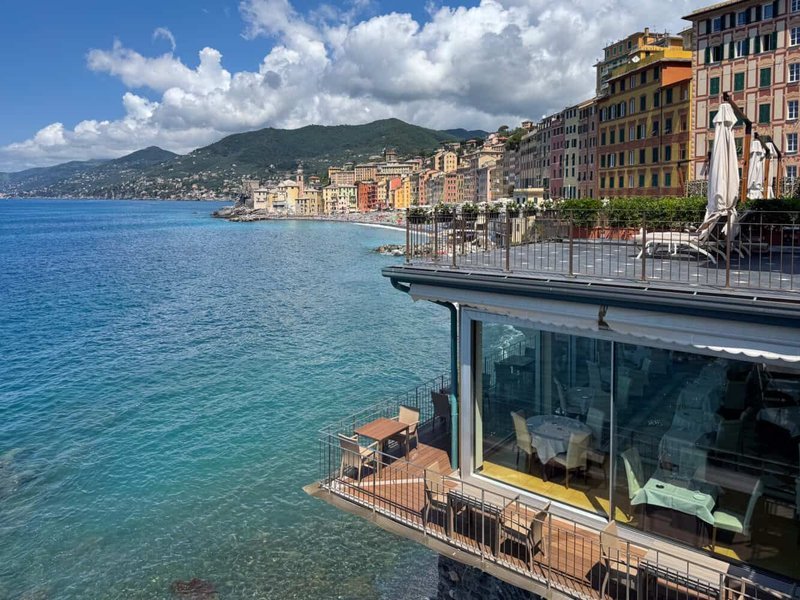 Il Doge restaurant terrace with sea views of Camogli