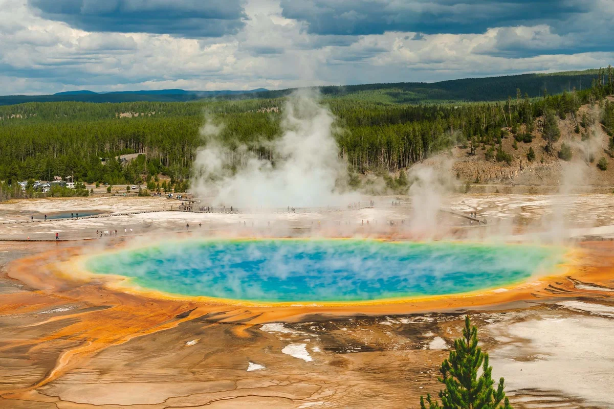 Grand Prismatic Spring in Yellowstone National Park with rainbow colors
