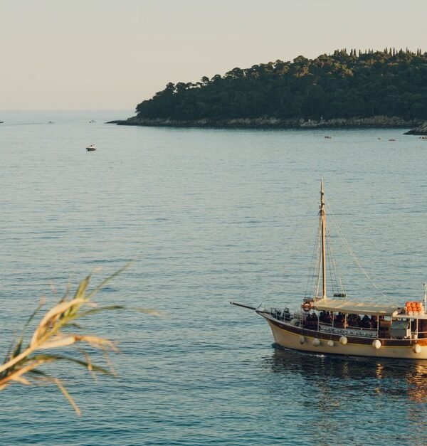 Rent a Boat or Book a Tour in Dubrovnik: The Honest Comparison
